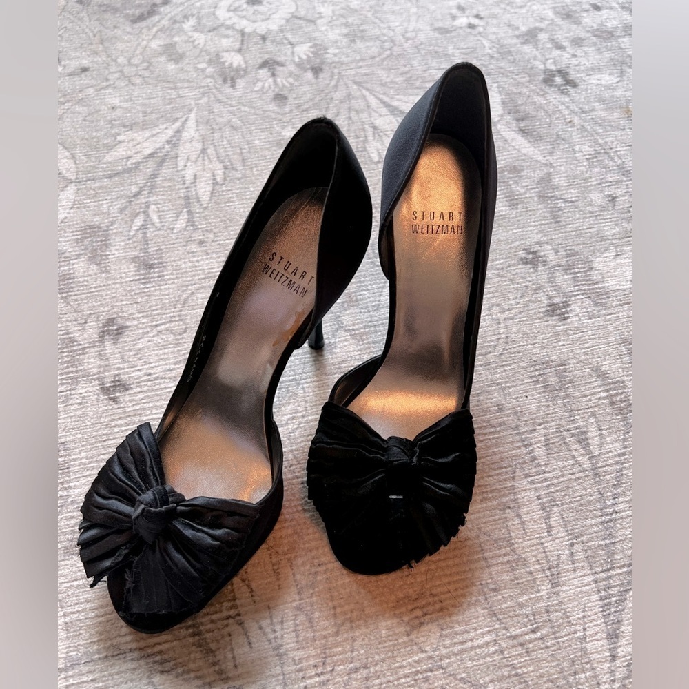 Stuart Weitzman Satin‎ Bolero Black Pump Size 6
